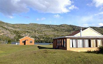Hosteria Lago Tyndall Torres del Paine National Park Екстериор снимка